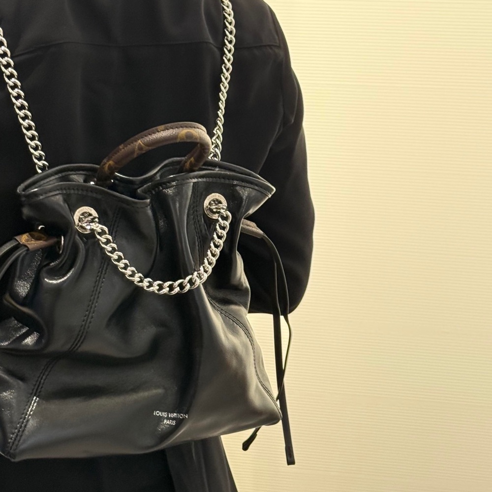 Louis Vuitton Black Leather Chain Bag